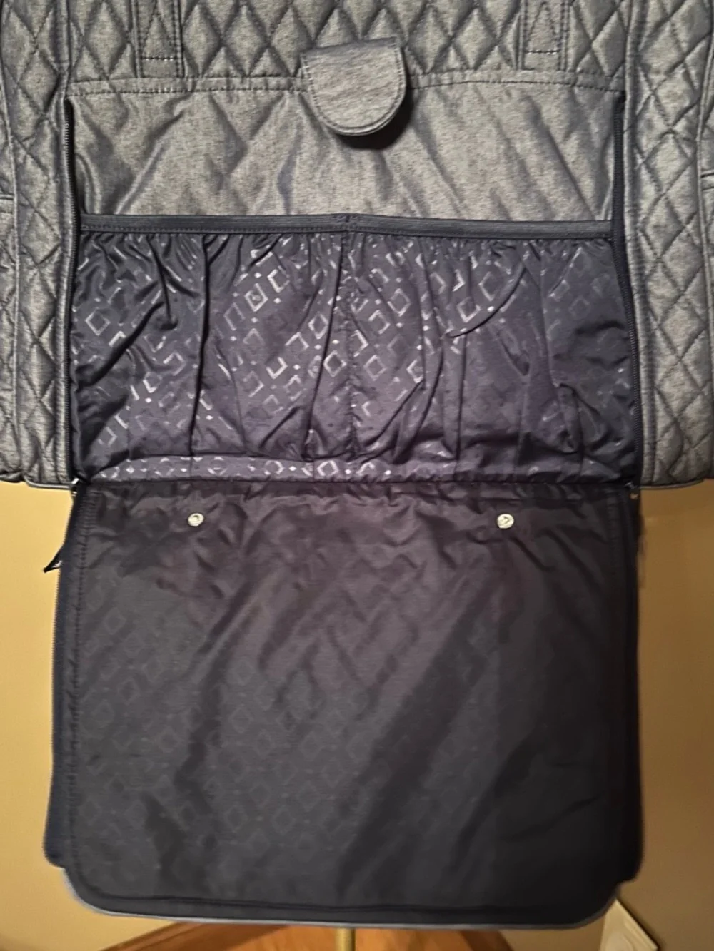 Vera Bradley Quilted Shoulder Baby Bag in Navy new without tag